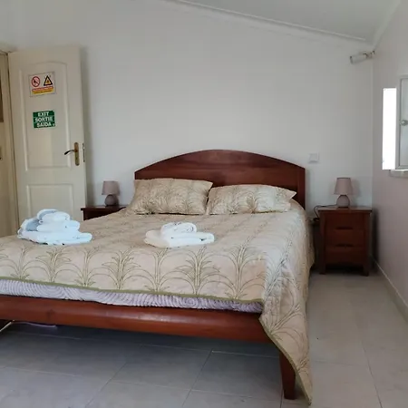 Camelia-vieira De Leiria 3 Mn Praia *
