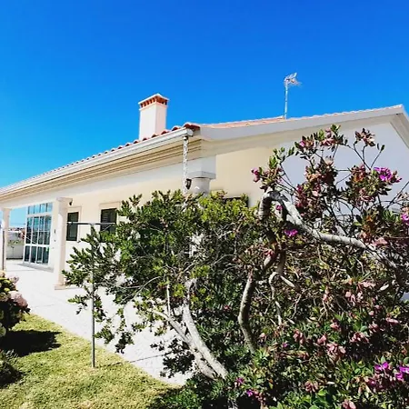 Camelia-vieira De Leiria 3 Mn Praia Vila